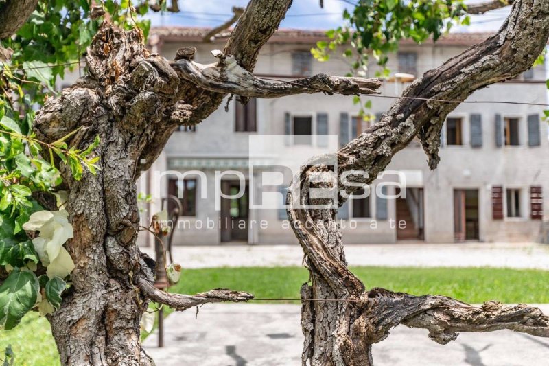 Casa semi-independiente en Porcia