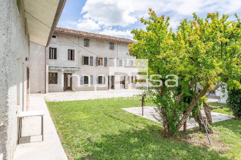 Casa semi-independiente en Porcia