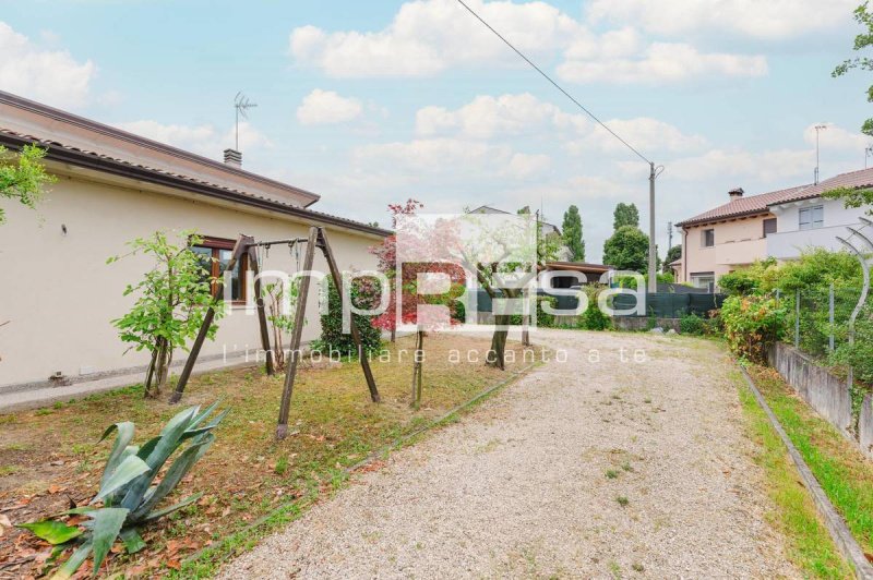 马尔孔独栋房屋