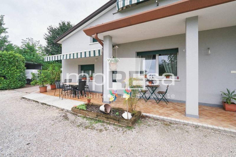 Особняк в Мазерада-суль-Пьяве