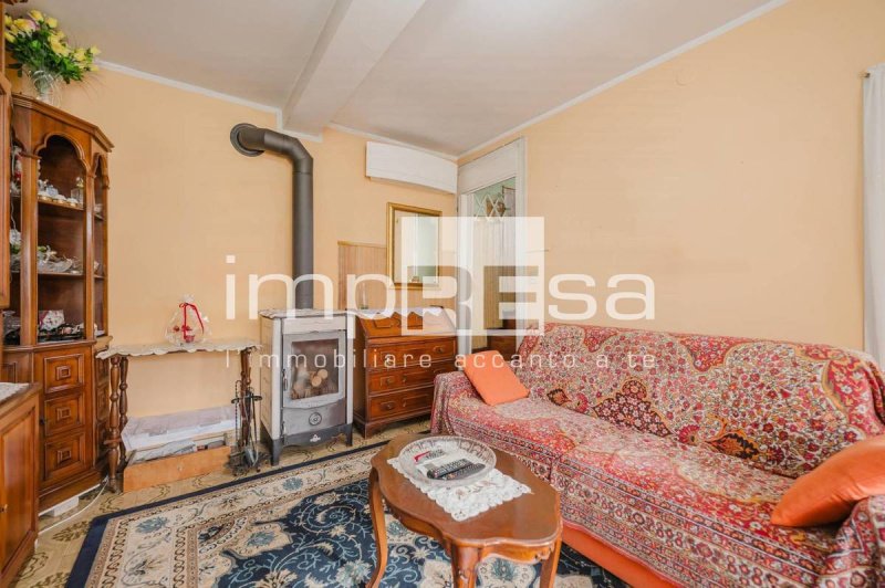 Особняк из двух квартир в Витторио-Венето