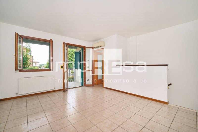 锡莱河畔卡萨莱公寓