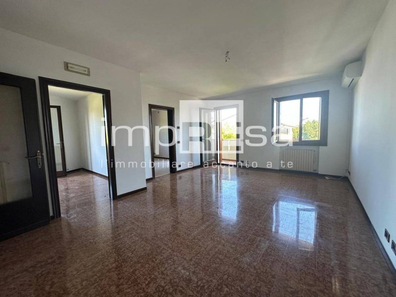 帕埃塞联排别墅