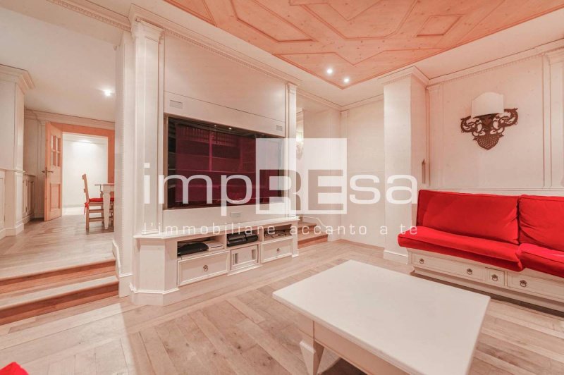 Вилла в Конельяно