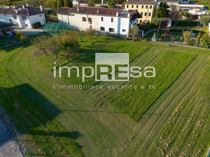 科尔迪尼亚诺建筑用地