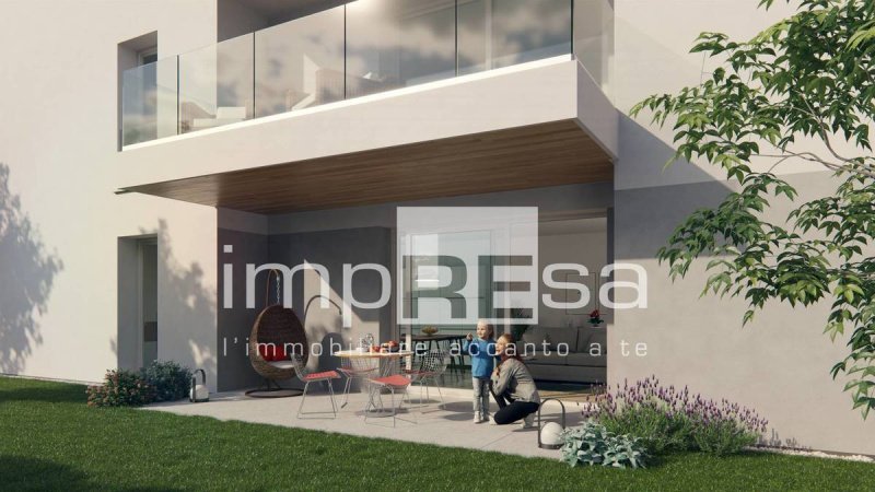 圣比亚焦-迪卡拉尔塔公寓