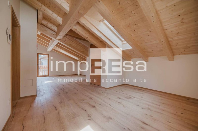 瓦尔迪佐尔多公寓