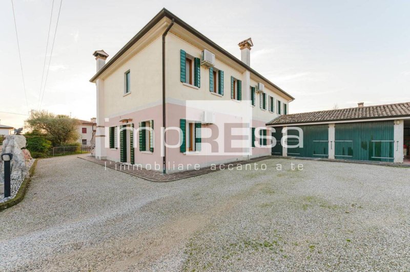 Villa i Montebelluna