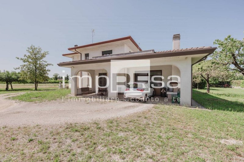 圣文代米亚诺独栋房屋