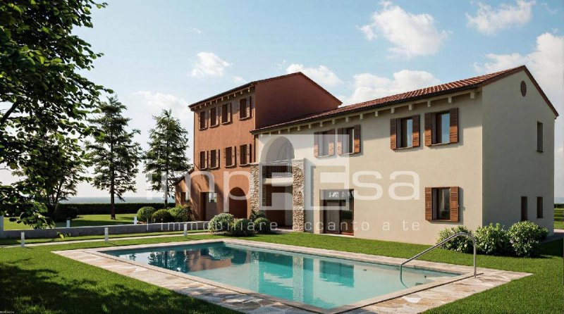 龙卡代半独立房屋