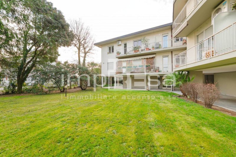 Apartamento em Villorba