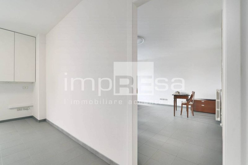 锡莱阿商业房产