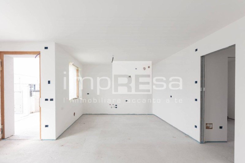 Semi-detached house in Azzano Decimo