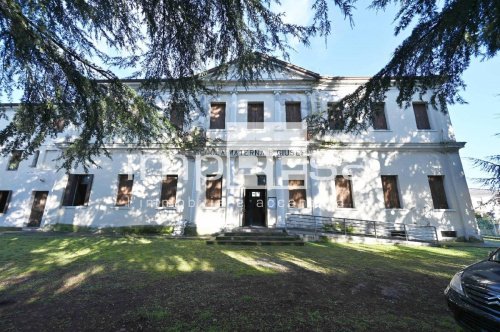 Palácio em Paese