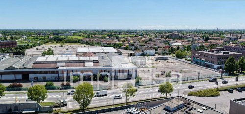 Inmueble comercial en Conegliano