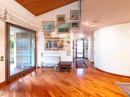 Parhus i Carbonera