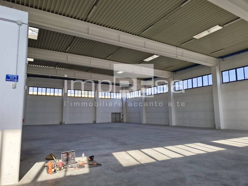 Immobile commerciale a Ponzano Veneto