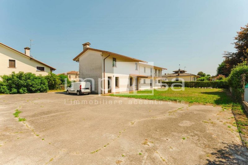 Casa indipendente a Trevignano