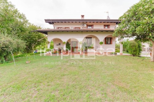 Villa in Montereale Valcellina