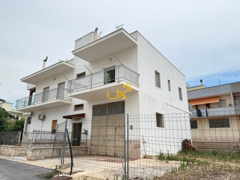 Apartamento en Castellana Grotte