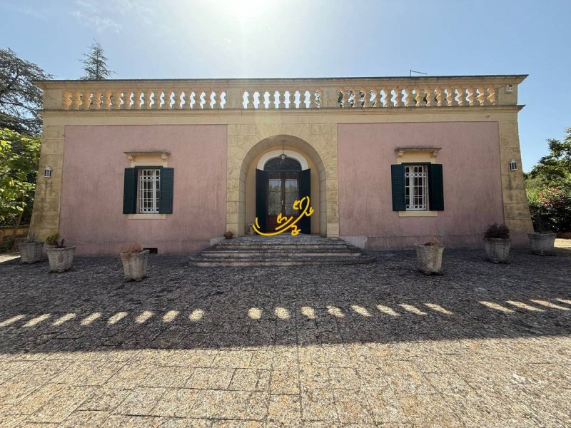 Villa a Fasano