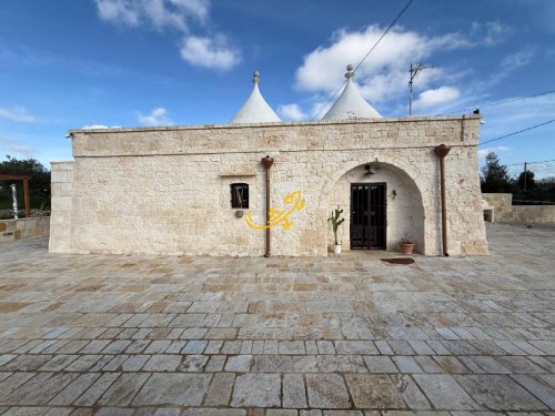 马丁纳弗兰卡特魯洛