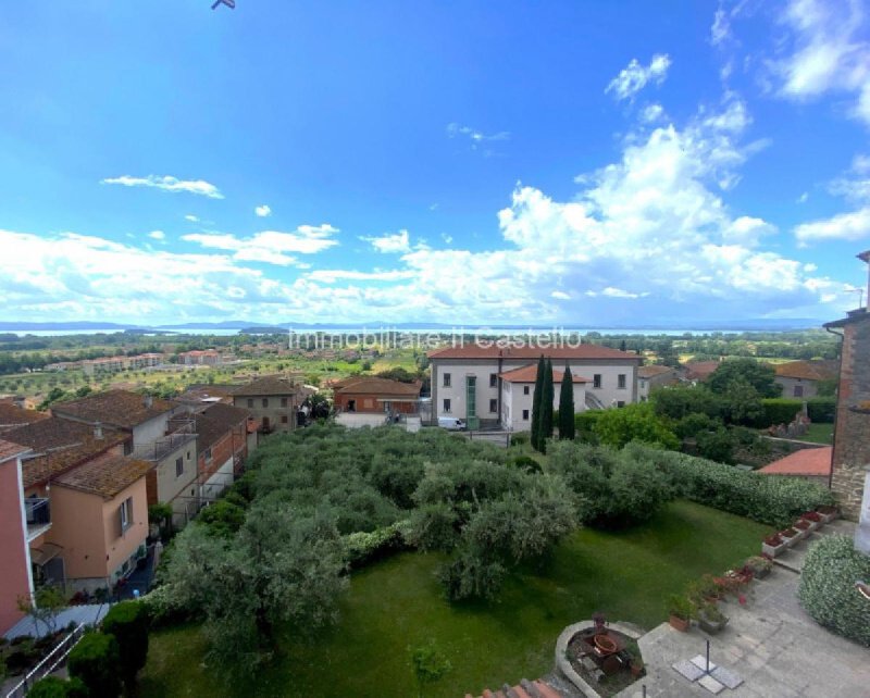 Lägenhet i Tuoro sul Trasimeno