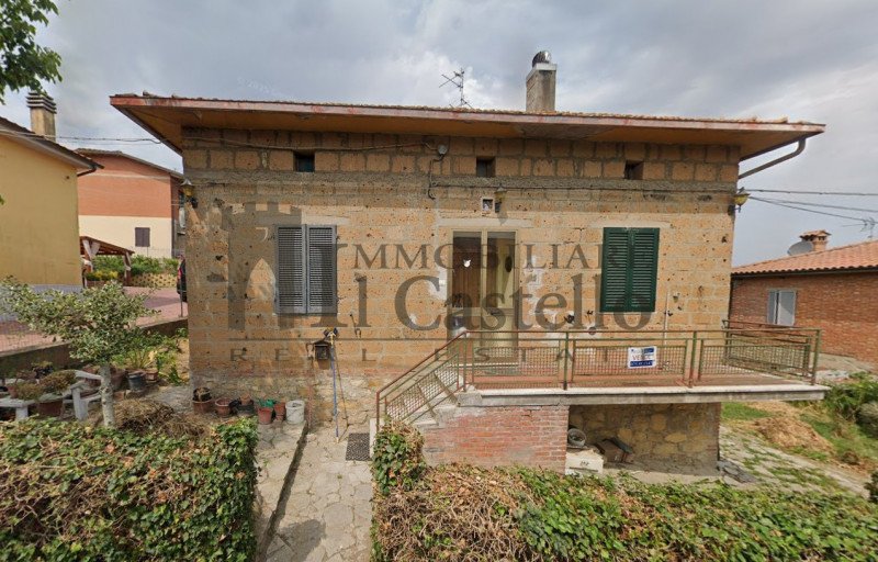 Дом в Кастильоне-дель-Лаго