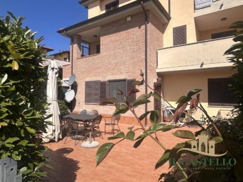 Квартира в Кастильоне-дель-Лаго