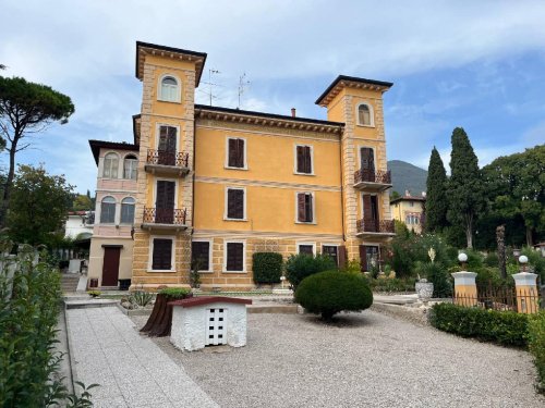 Haus in Gardone Riviera