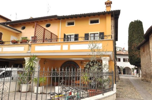 Detached house in Padenghe sul Garda