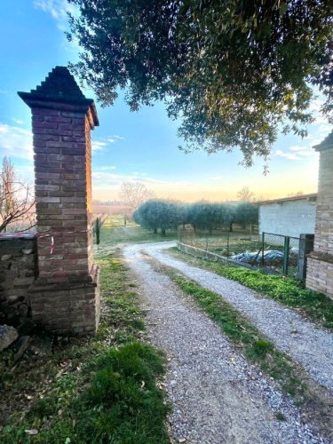 Klein huisje op het platteland in Desenzano del Garda