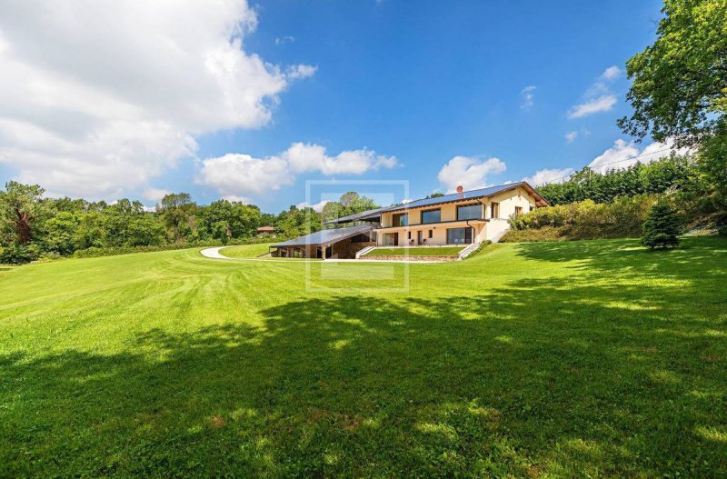 Villa à Soiano del Lago