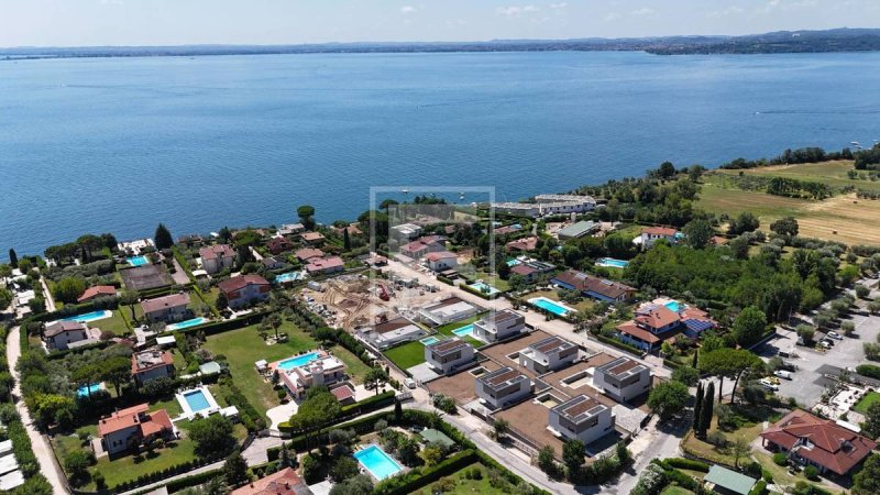 Вилла в Монига-дель-Гарда