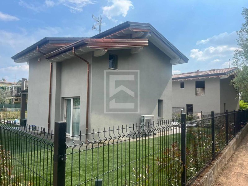 Вилла в Монига-дель-Гарда