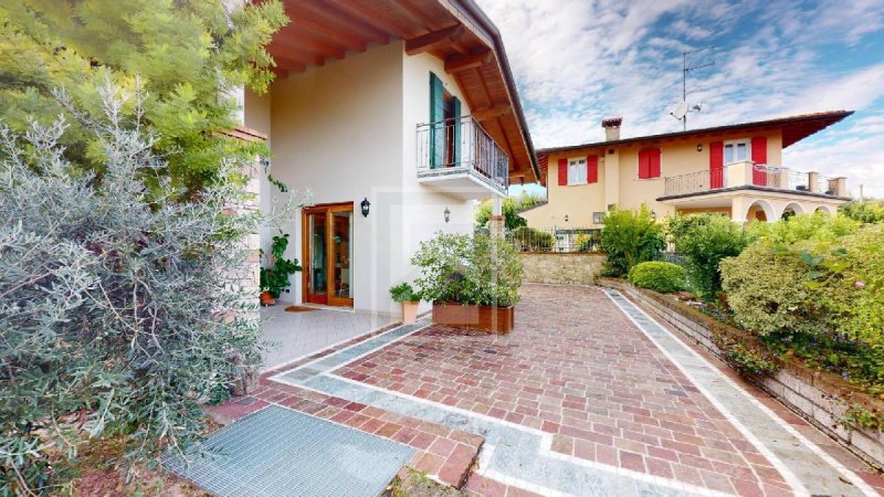 Villa en Polpenazze del Garda