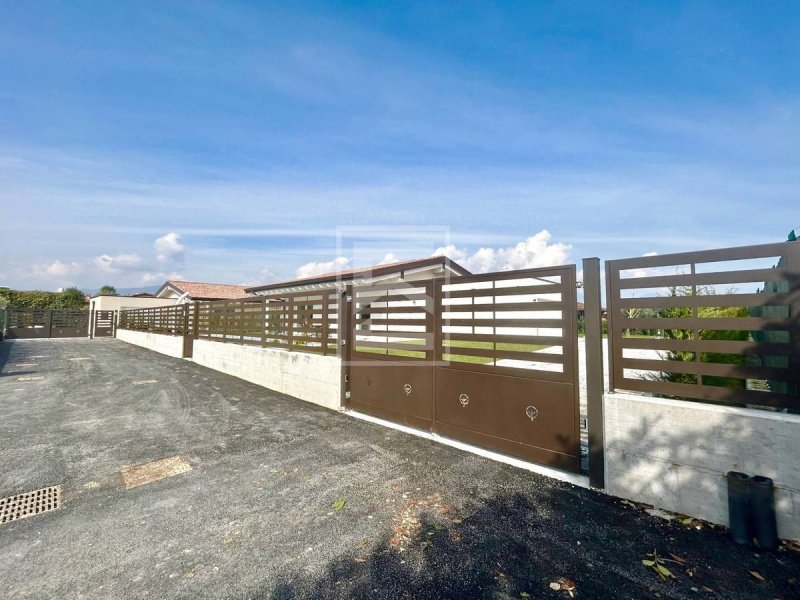 Villa in Manerba del Garda