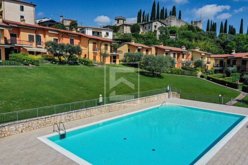 索亚诺德拉戈公寓