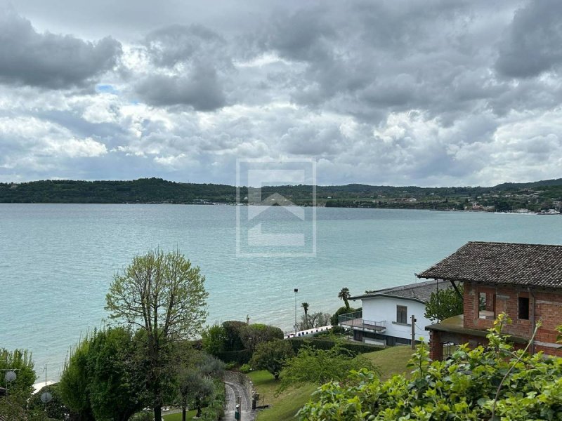 Parhus i Padenghe sul Garda