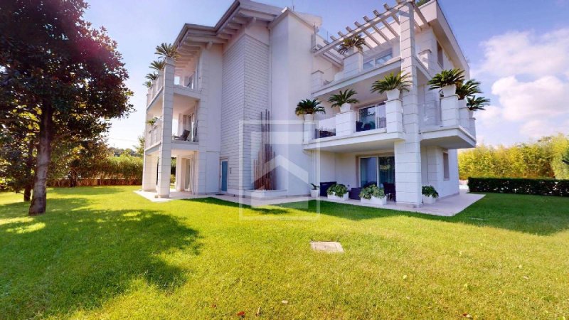 Apartamento em Desenzano del Garda