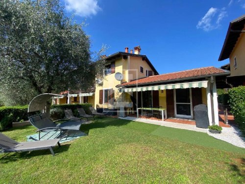 Terraced house in Soiano del Lago