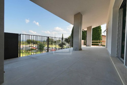 Apartment in Padenghe sul Garda