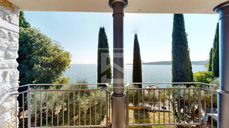 加尔达湖畔帕登盖别墅