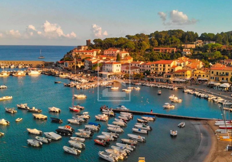 Villa en Campo nell'Elba