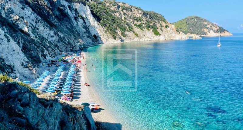 Villa en Campo nell'Elba