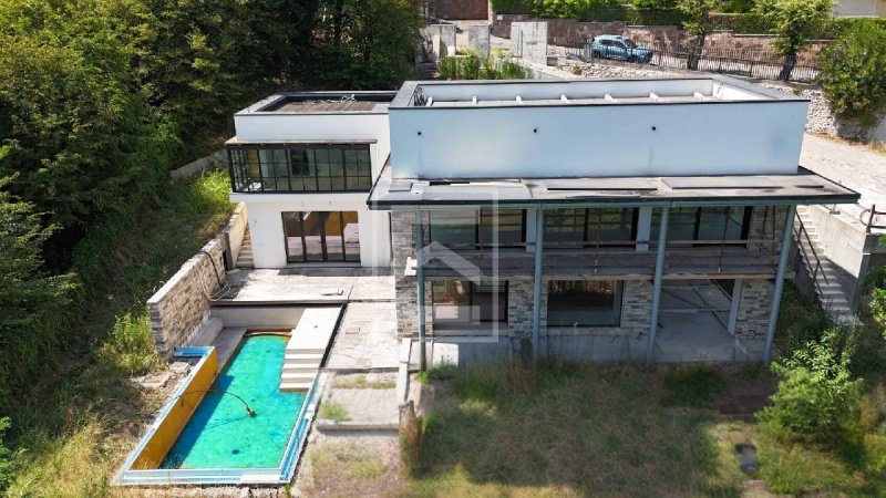 Villa in Soiano del Lago