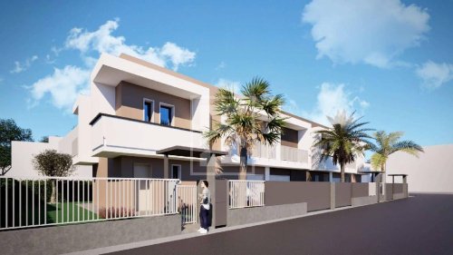 Особняк из двух квартир в Пескьера-дель-Гарда