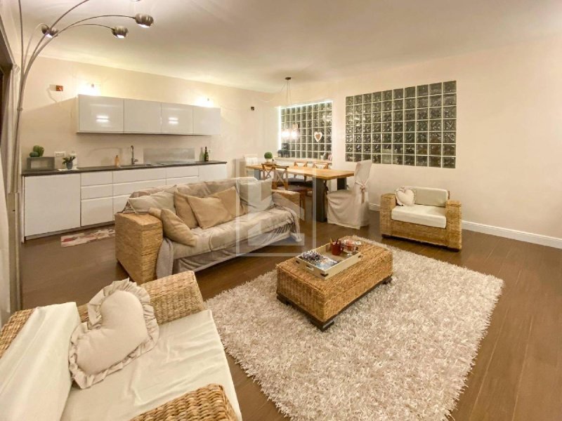 Квартира в Дезенцано-дель-Гарда