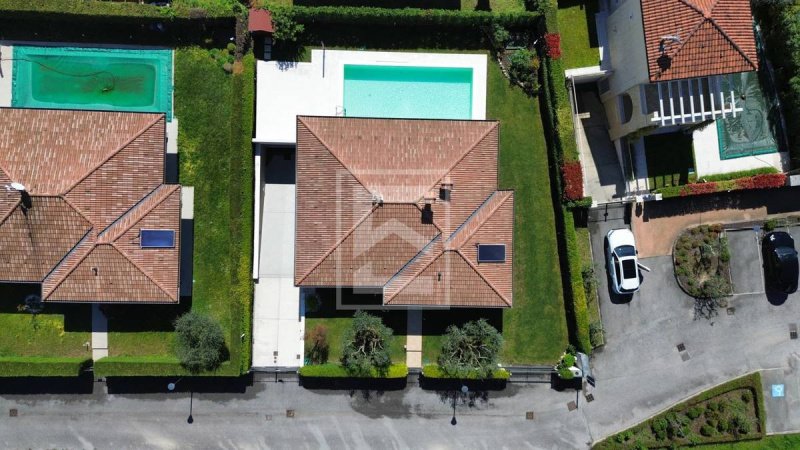 Villa i Manerba del Garda