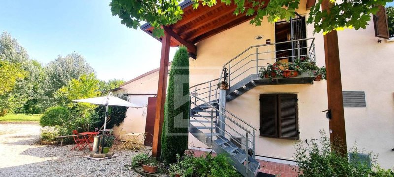 Semi-detached house in Valeggio sul Mincio